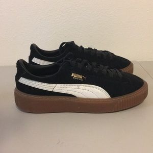 Puma Suede women’s 8